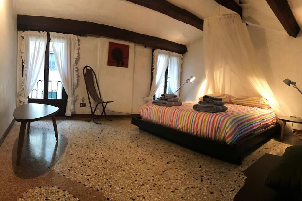 Cosy Apt For 6 Pp Between San Marco And Rialto Bridge Apartamento Veneza Exterior foto